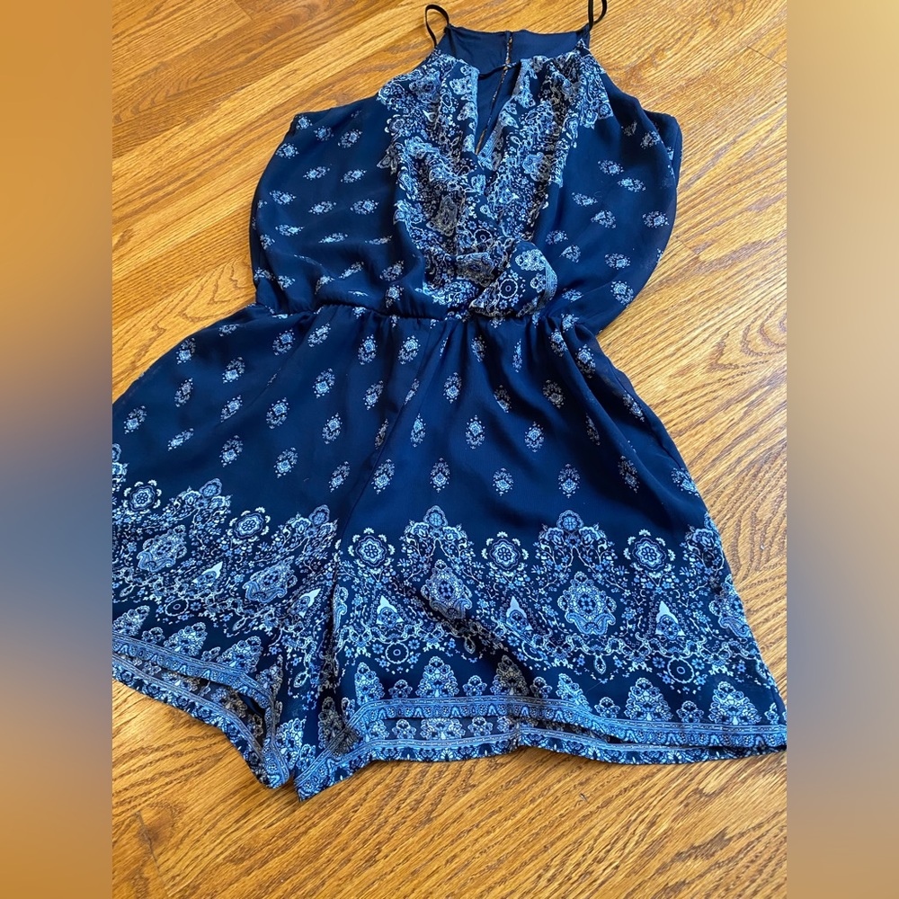 BCX Paisley Shorts Romper - Size Small